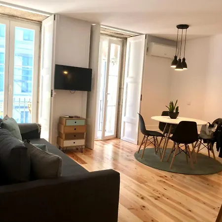 New Studio With Balcony Apartment