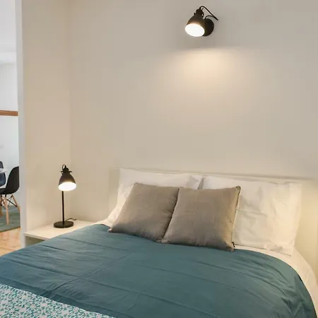 New Studio With Balcony Apartment