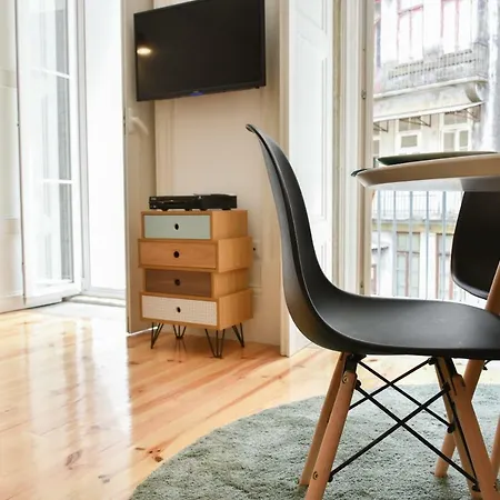 New Studio With Balcony Apartment *